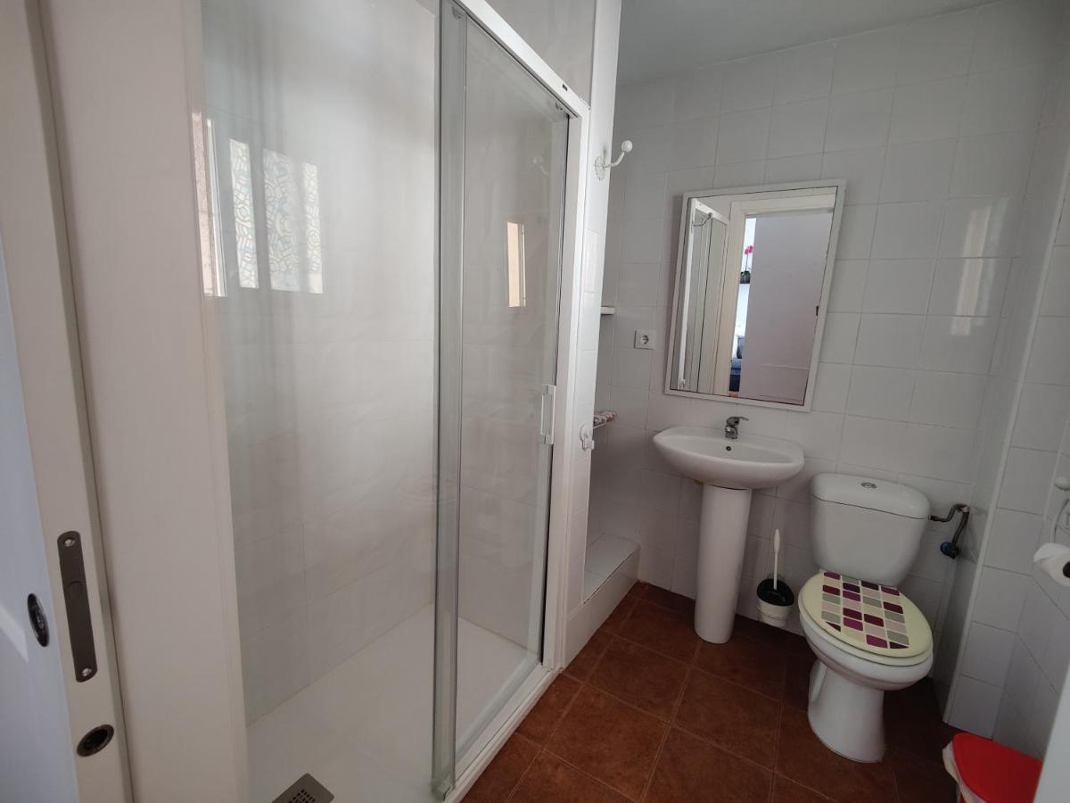 Calle Braille 1 Tarifa Luaran gambar
